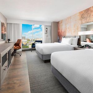 Executive Queen Room